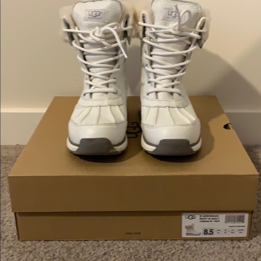 UGG Adirondack Snow Boots